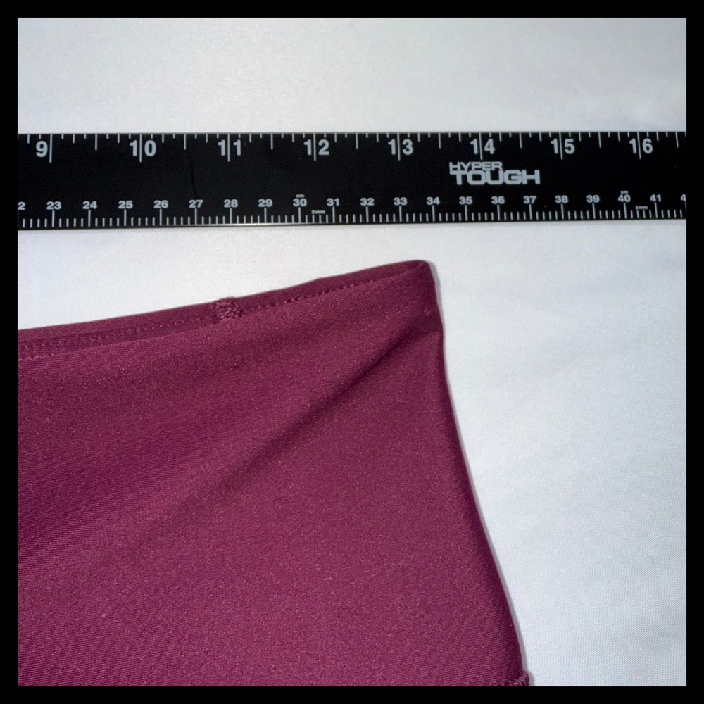 Old Navy Bike Shorts Bundle Womens L Red Burgundy Powersoft High Rise Activewear - Picture 7 of 10